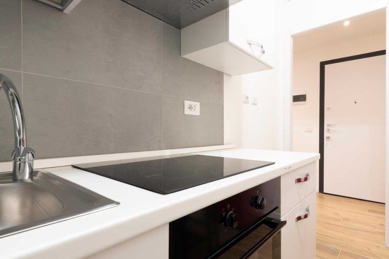 Chic Home Milano "Wifi & Smart Lock" Exterior foto